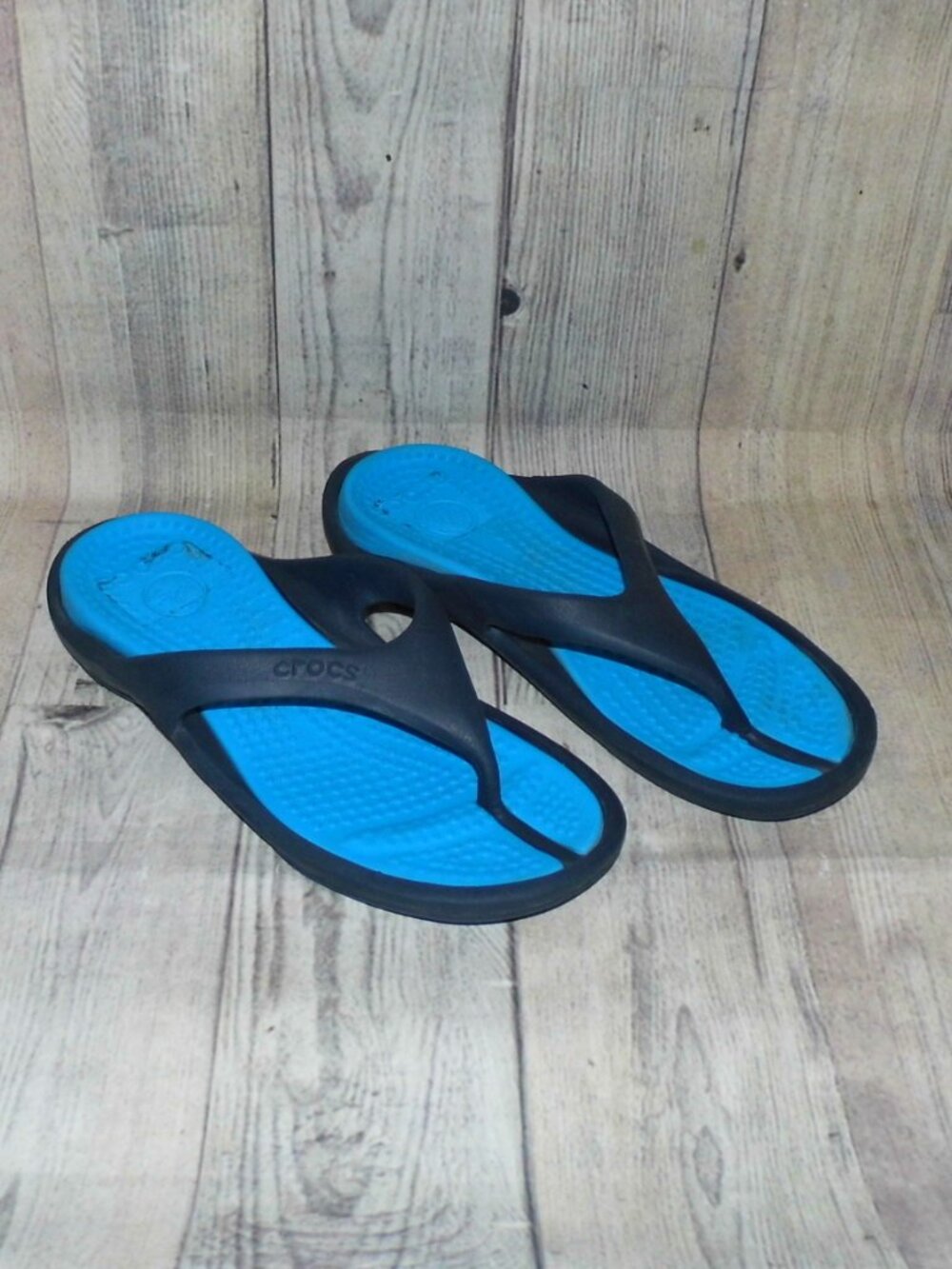 CROCS Athens Blue Thong Sandals Womens Size 11/Mens Size 9